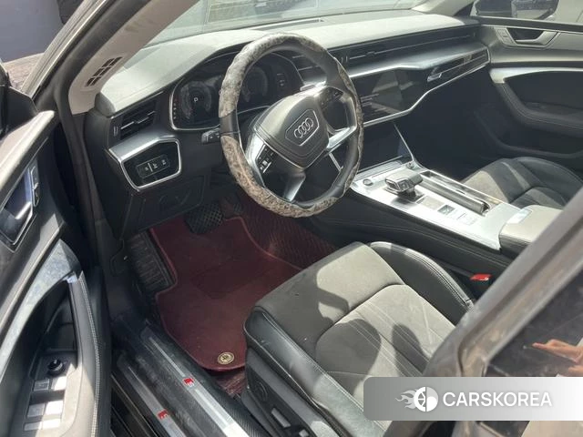 Audi A7L id 4368167 из Китая 8