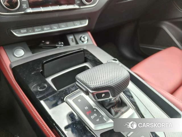 Audi Q5L id 4258265 из Китая 16
