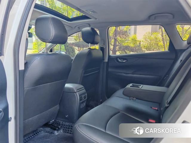 Nissan TIIDA 2023 Белый из Китая, фото 6
