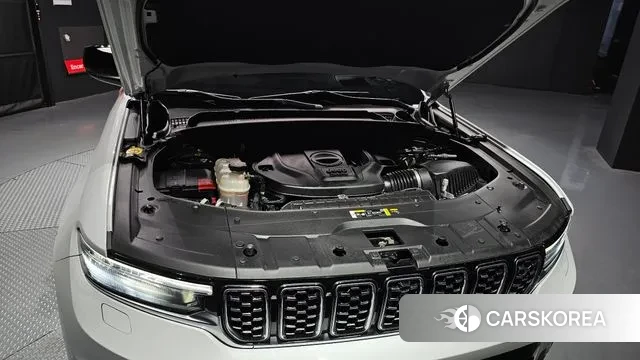 Jeep Grand Cherokee (WL) id 3032481 из Кореи 16