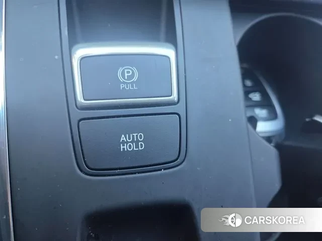 Hyundai The New Grandeur IG id 3636040 из Кореи 16