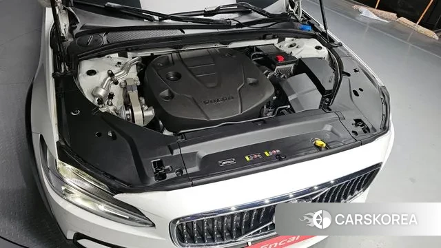 Volvo V90 Cross-Country id 3029312 из Кореи 16
