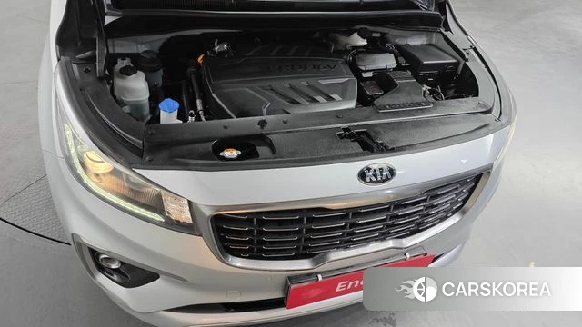 Kia The New Carnival id 4581409 из Кореи 16