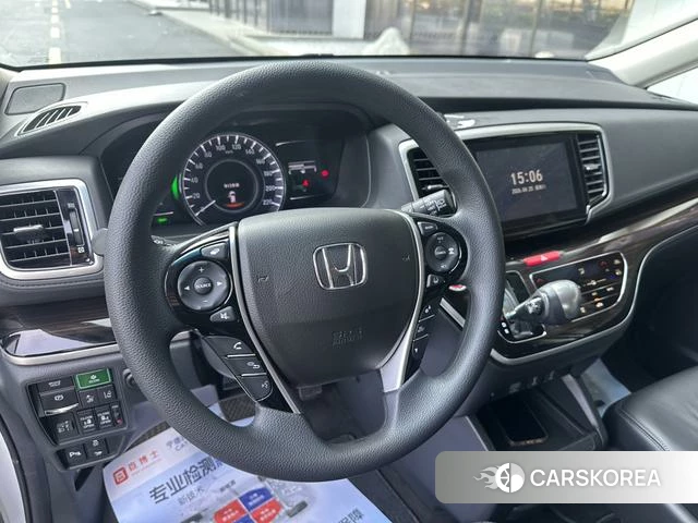 Honda Odyssey id 4221023 из Китая 7