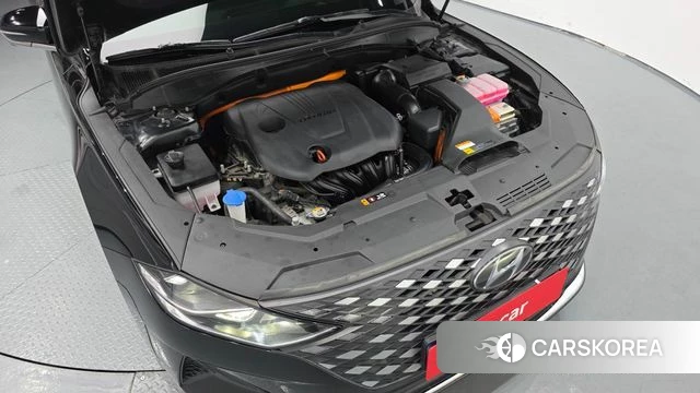 Hyundai The New Grandeur IG Hybrid id 4433580 из Кореи 28