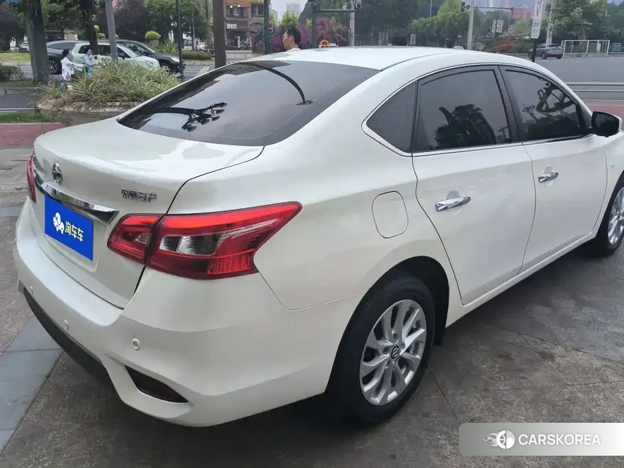 Nissan Sylphy id 4553641 из Китая 12