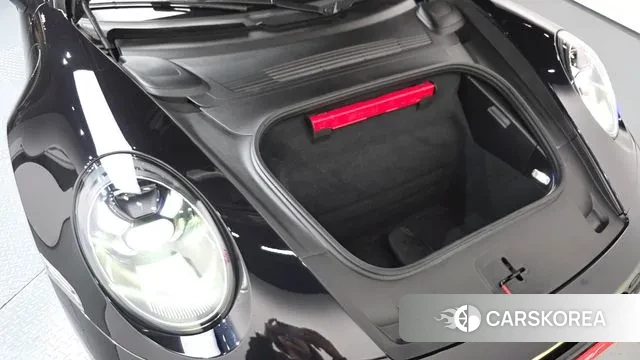 Porsche 911(992) id 3443899 из Кореи 16