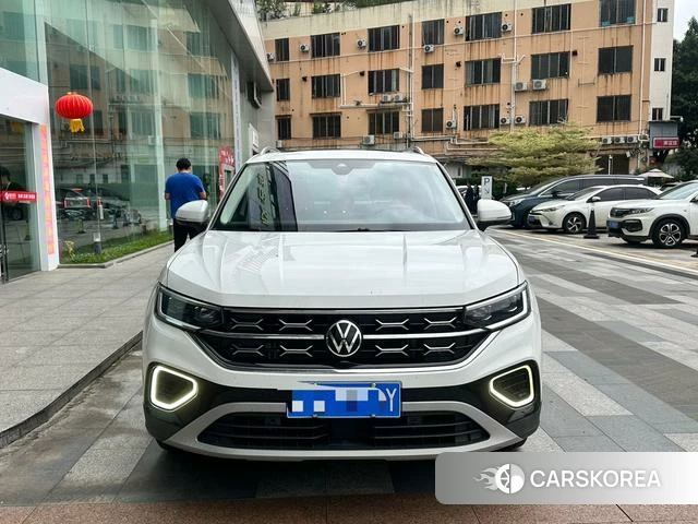 Volkswagen Tanyue 2023 Белый из Китая, фото 6