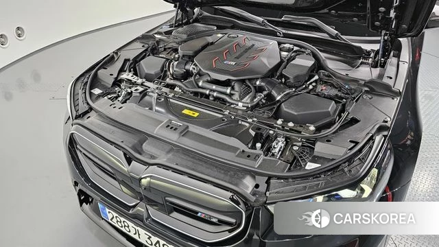 BMW M5 (G90) id 4400328 из Кореи 27