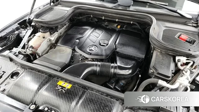 Mercedes-Benz GLE - Class W166 id 3698377 из Кореи 16