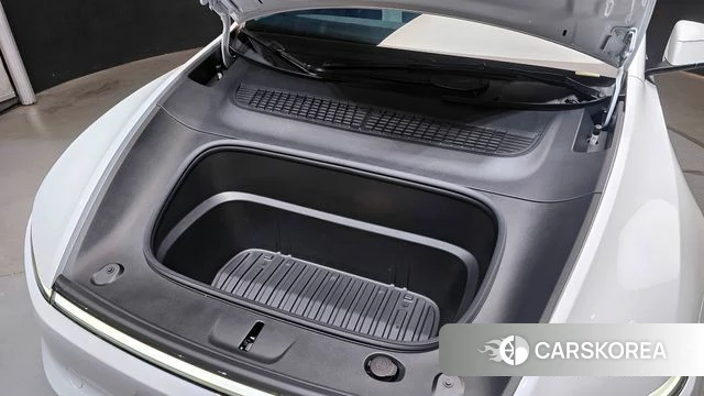 Tesla Model Y id 3896504 из Кореи 16