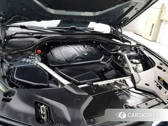 BMW 5 Series (G30) id 3485051 из Кореи 16