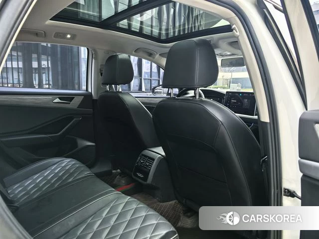 Volkswagen Sagitar id 4307154 из Китая 14