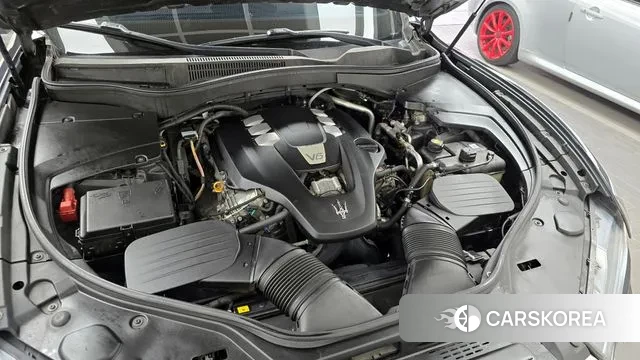 Maserati Levante id 3526459 из Кореи 16