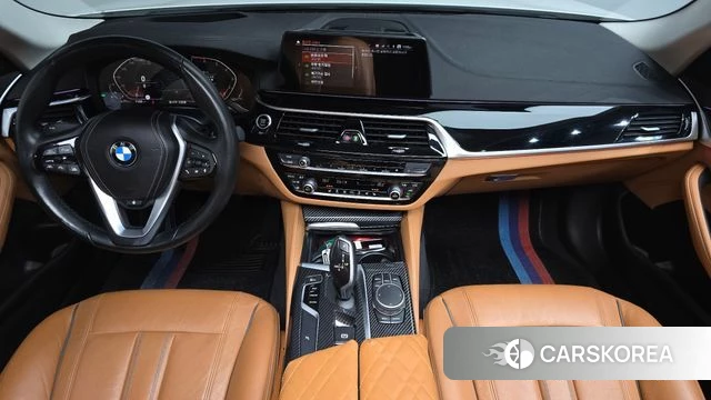 BMW 5 Series (G30) id 4019687 из Кореи 16