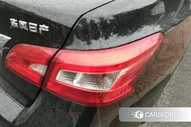 Nissan Xuan Yi id 4336042 из Китая 13