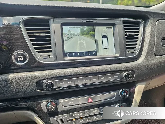 Kia The New Carnival id 2961777 из Кореи 9