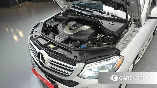 Mercedes-Benz GLE - Class W166 id 4684358 из Кореи 33