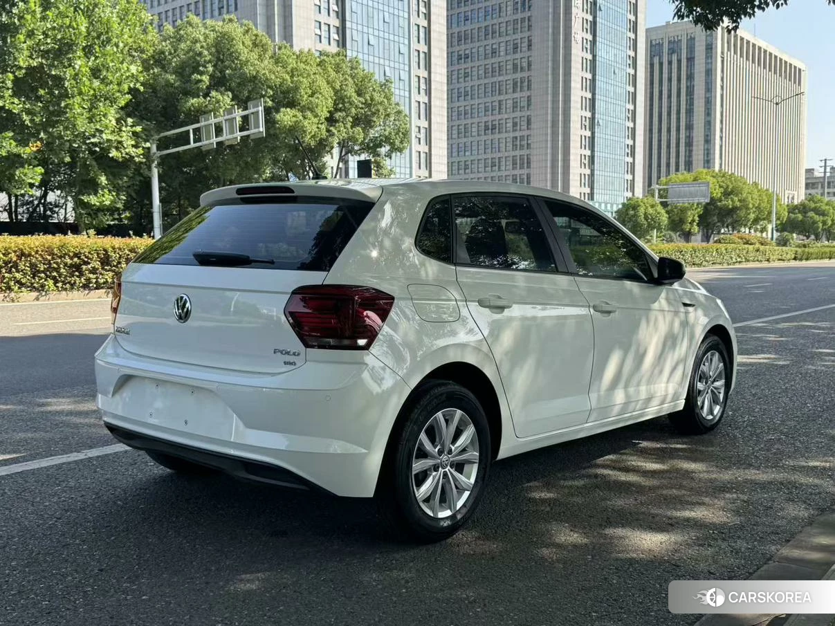 Volkswagen Polo id 4452343 из Китая 7