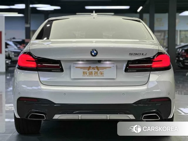 BMW 5 series 2023 Белый из Китая, фото 6