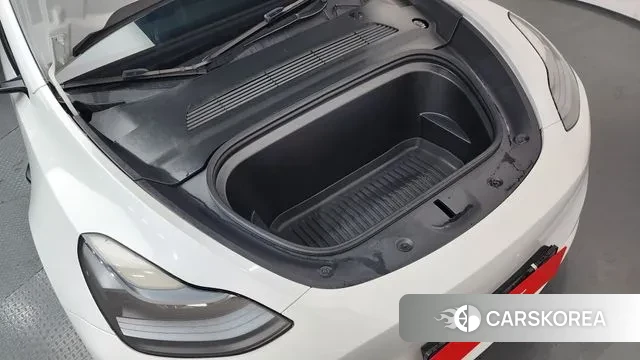 Tesla Model Y id 3590708 из Кореи 16