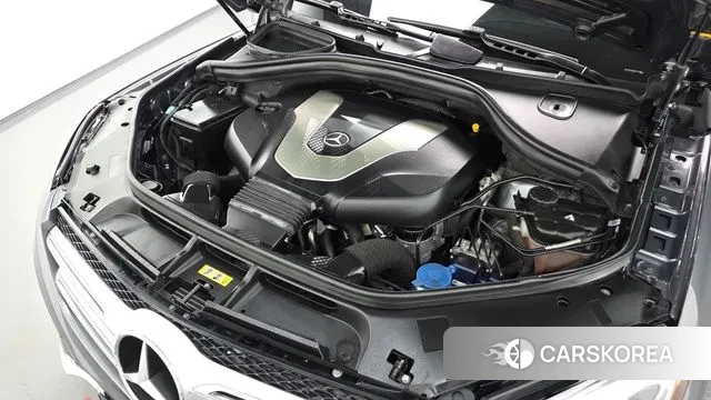 Mercedes-Benz GLE - Class W166 id 3766598 из Кореи 16