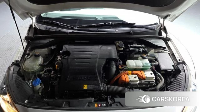 Hyundai The New Ionic Hybrid id 4918481 из Кореи 26