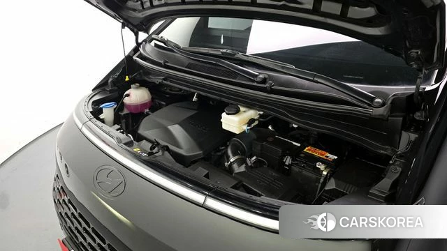 Hyundai Staria id 3818168 из Кореи 16