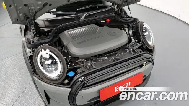 Mini Cooper Electric id 2744131 из Кореи 16