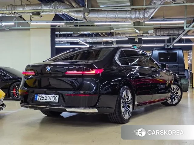 BMW 7 Series (G70) id 3615206 из Кореи 16