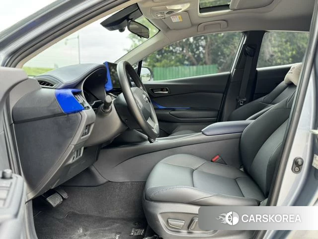 Toyota C-HR id 4263754 из Китая 19