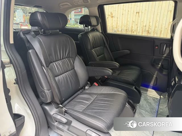 Honda Odyssey id 4290696 из Китая 10