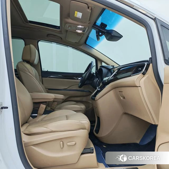 Buick GL8 id 4218221 из Китая 14