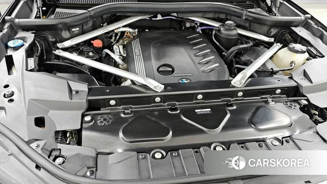 BMW X5 (G05) id 4292640 из Кореи 32