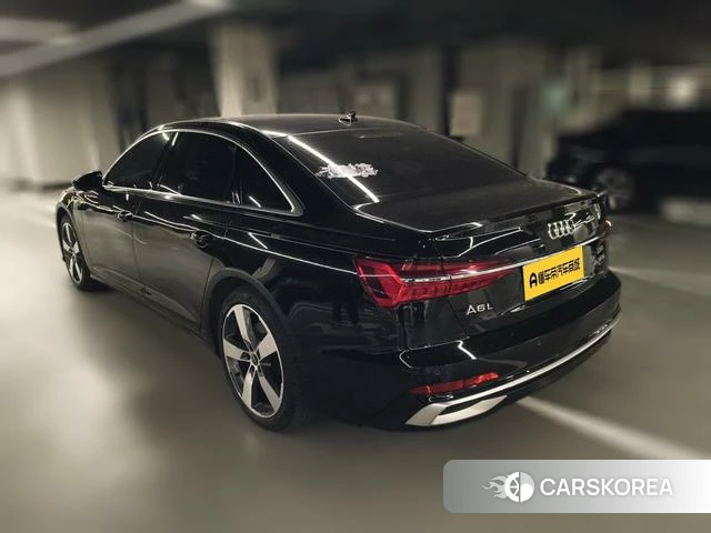 Audi A6L 2022 Черный из Китая, фото 6
