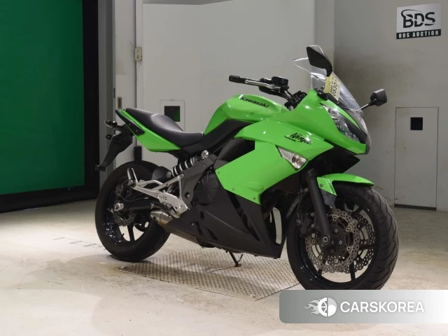 Kawasaki NINJA 400R 2011 из Японии, фото 4