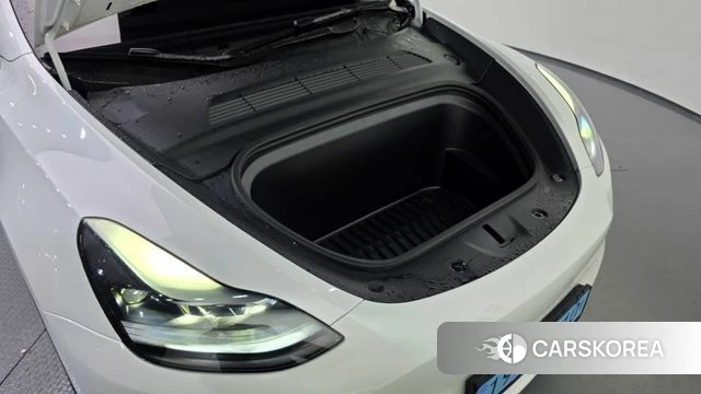 Tesla Model Y id 4749409 из Кореи 31
