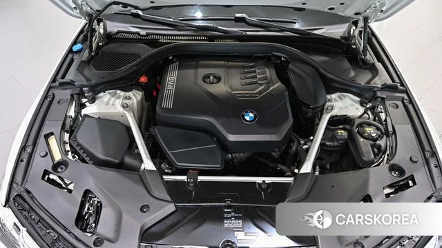 BMW 5 Series (G30) id 4586523 из Кореи 16