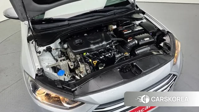 Hyundai Avante AD id 3568752 из Кореи 16