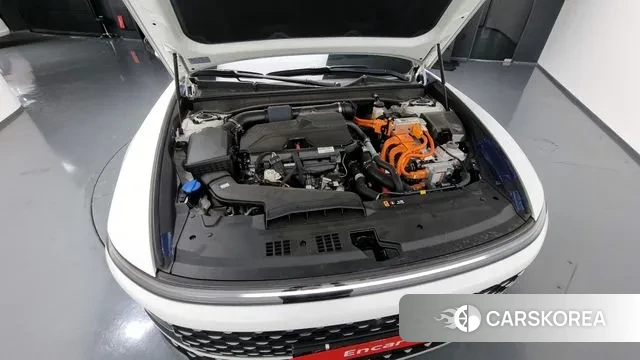 Hyundai Grandeur Hybrid (GN7) id 3426125 из Кореи 16