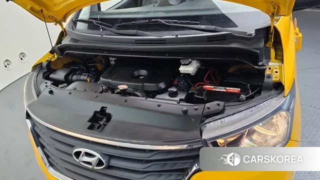 Hyundai The New Grand Starex id 3557853 из Кореи 16