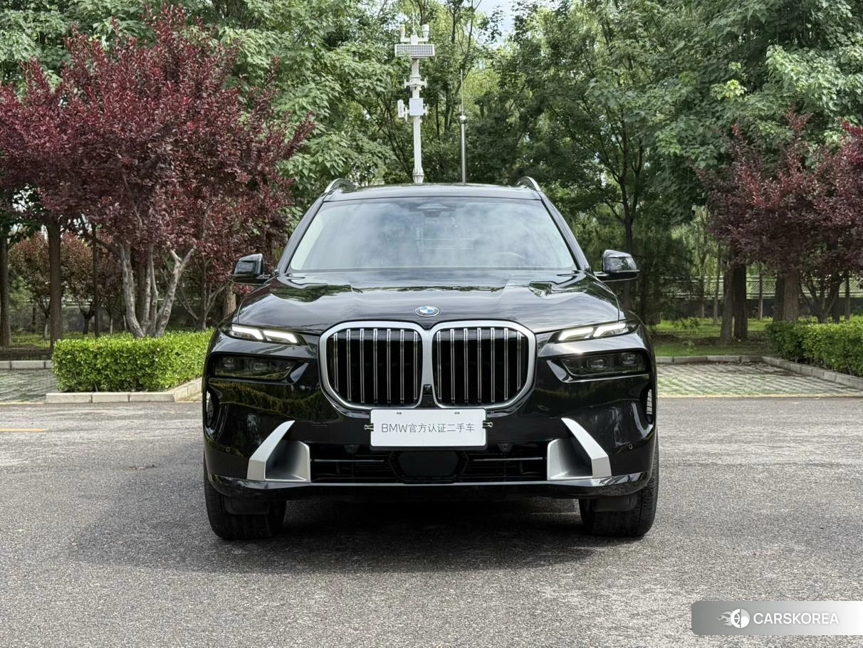 BMW X7 id 4485608 из Китая 8