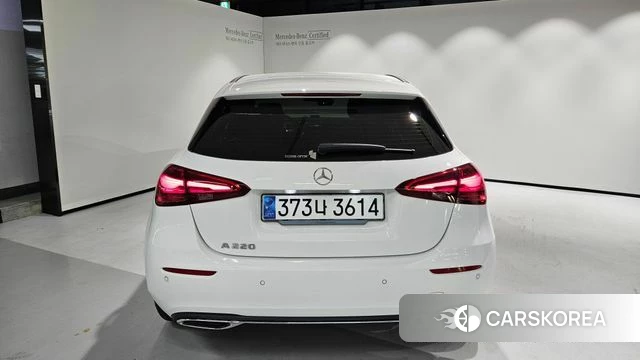 Mercedes-Benz A-Class W177 id 4607666 из Кореи 16