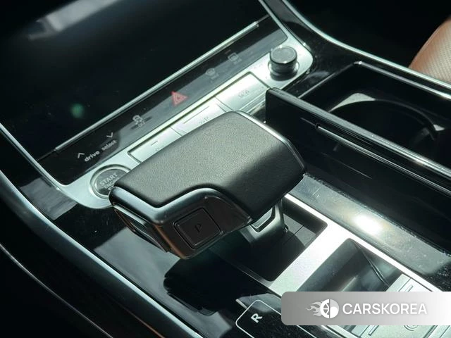 Audi Q8 id 4374611 из Китая 16