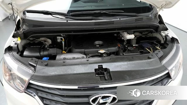 Hyundai The New Grand Starex id 4384847 из Кореи 27