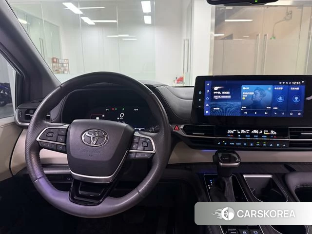 Toyota Saina id 4273652 из Китая 16