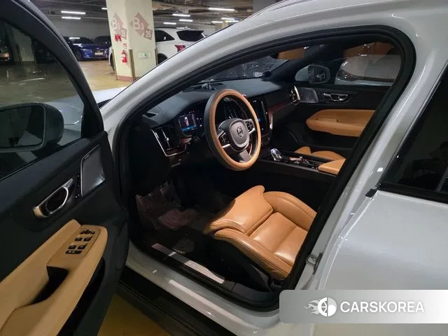 Volvo V60 Cross-Country 2nd Generation id 3680241 из Кореи 8