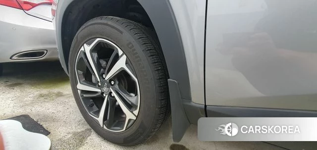 Chevrolet (GM Daewoo) Trax Crossover 2024 Серый из Кореи, фото 6
