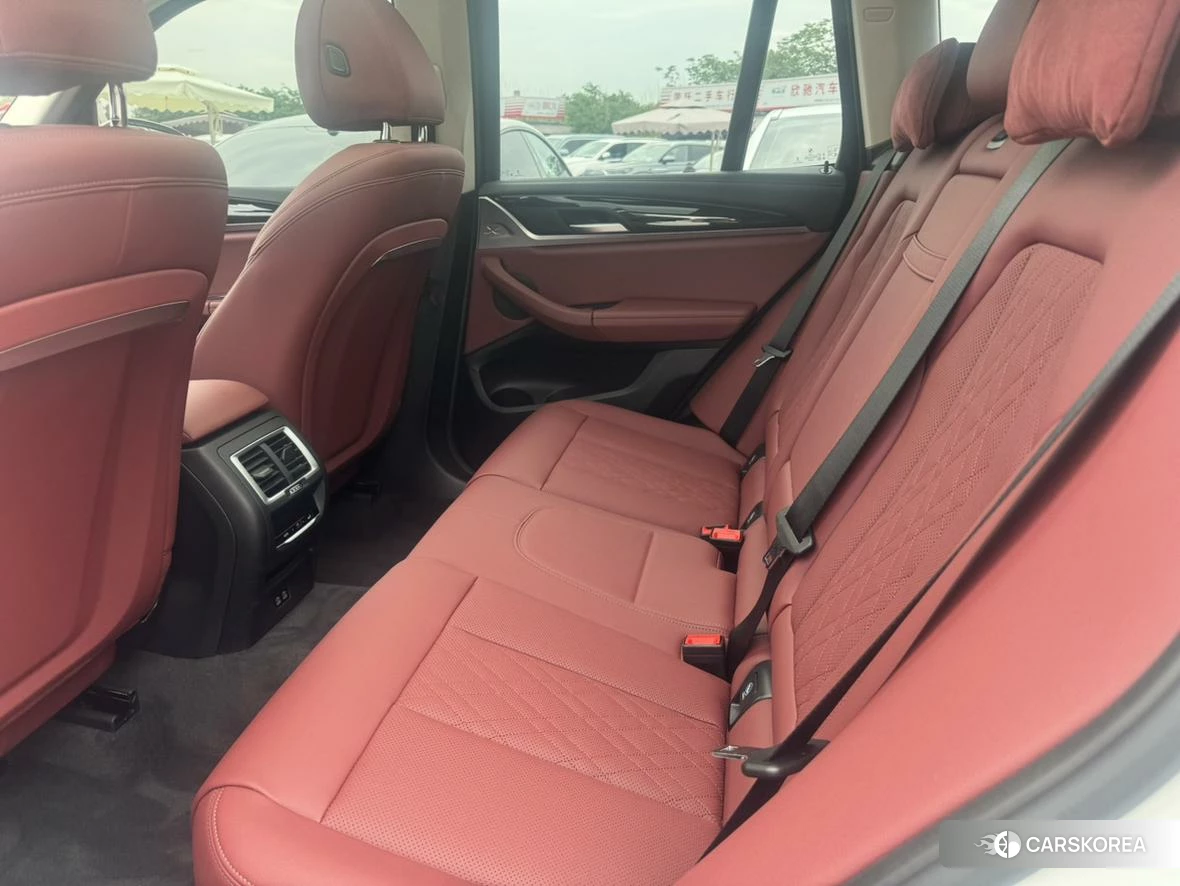 BMW X3 id 4492903 из Китая 12