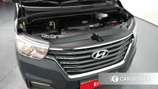 Hyundai The New Grand Starex id 4435842 из Кореи 16